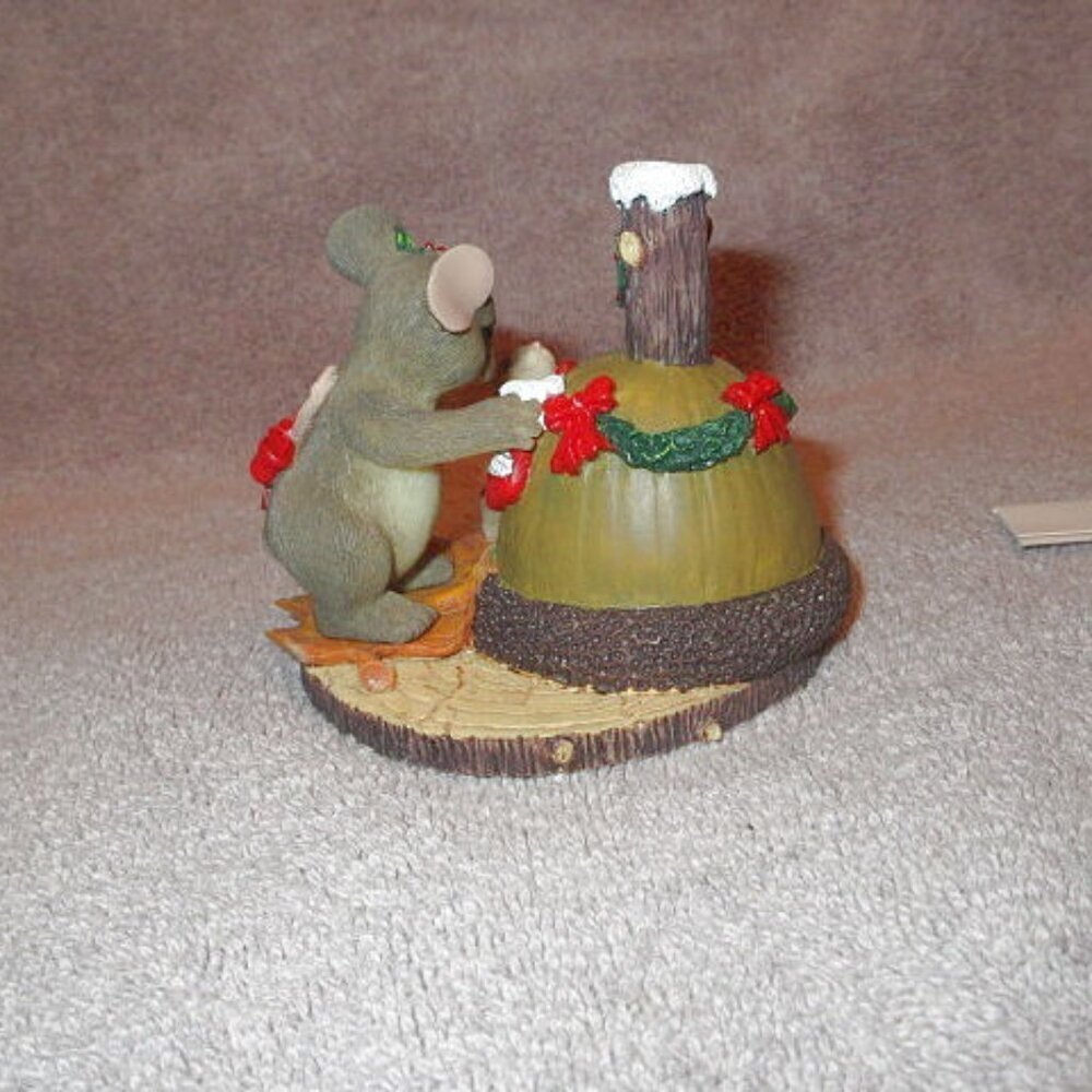 Charming Tails Christmas Stockings Were Hung Figurine Fitz And Floyd Holiday Box - Picture 5 of 12